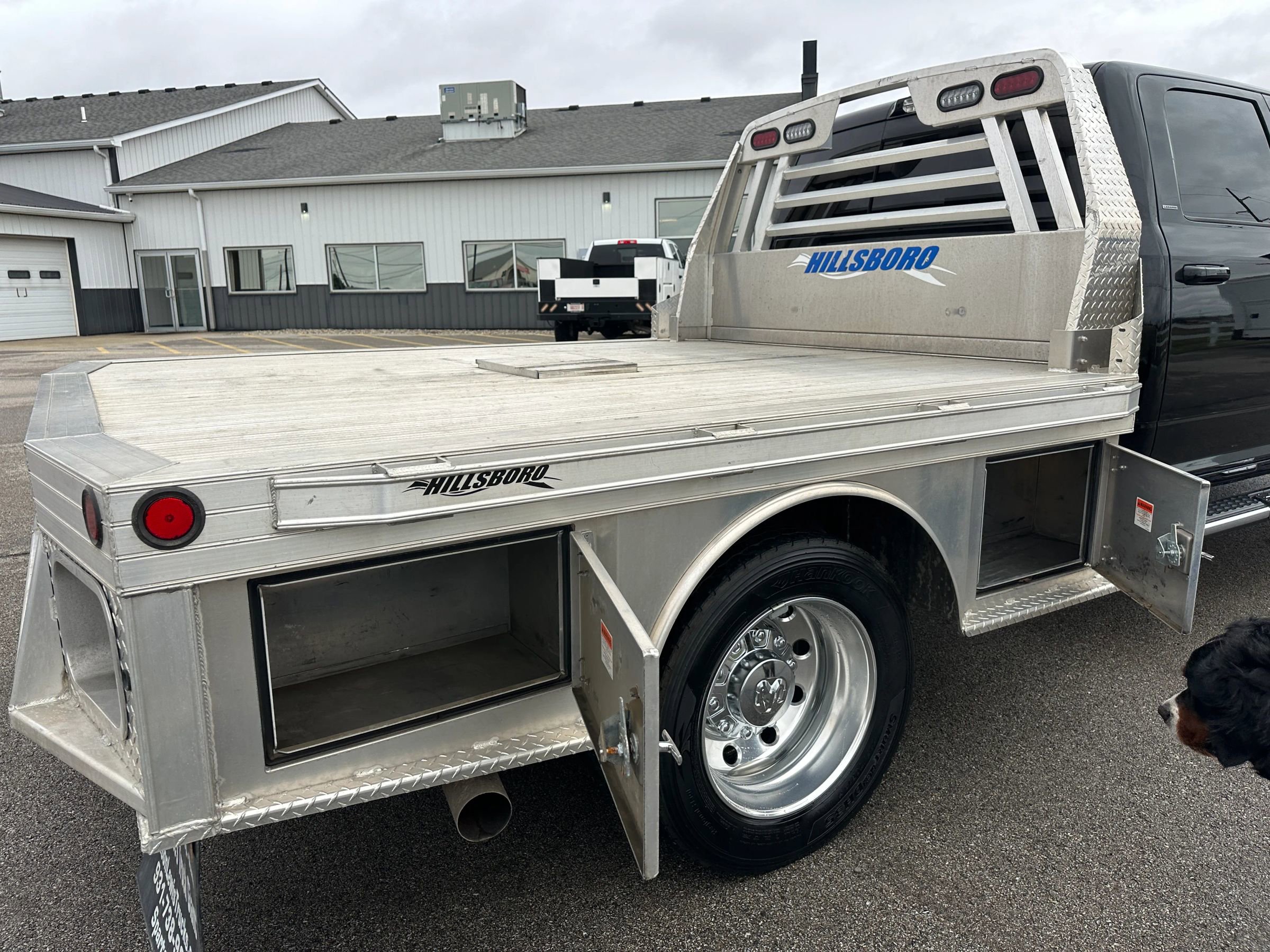 Used 2024 RAM 4500 Laramie image 8