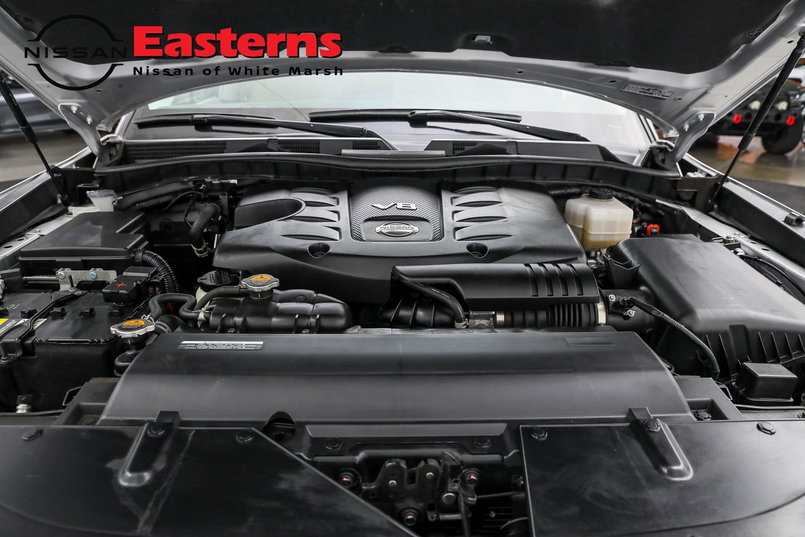 Used 2024 Nissan Armada SV image 7