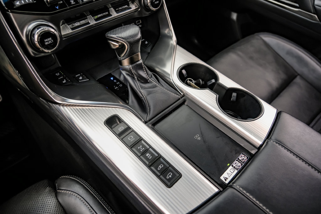 Used 2024 Lexus LX 600 F Sport AWD/4WD image 26