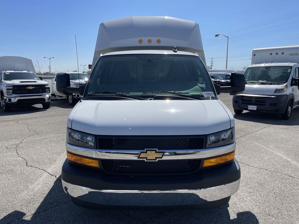New 2025 Chevrolet Express 3500 w/ Power Convenience Package RWD image 3