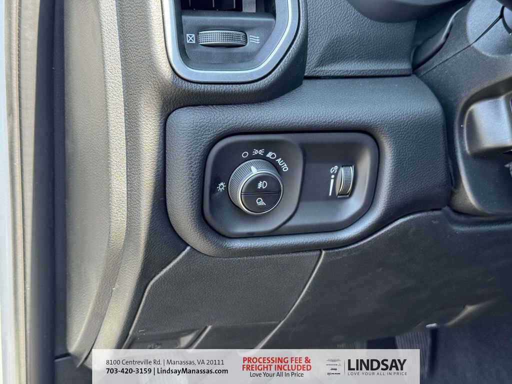 New 2026 RAM 3500 Big Horn AWD/4WD image 26