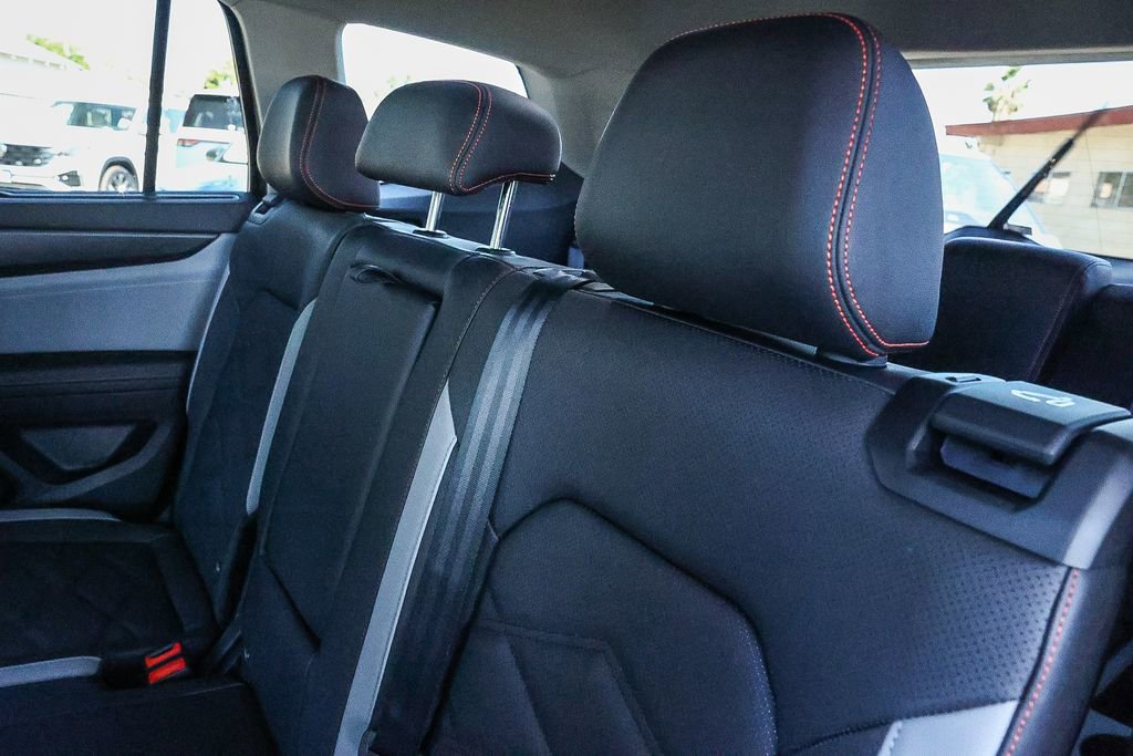 New 2026 Volkswagen Atlas Peak Edition image 28