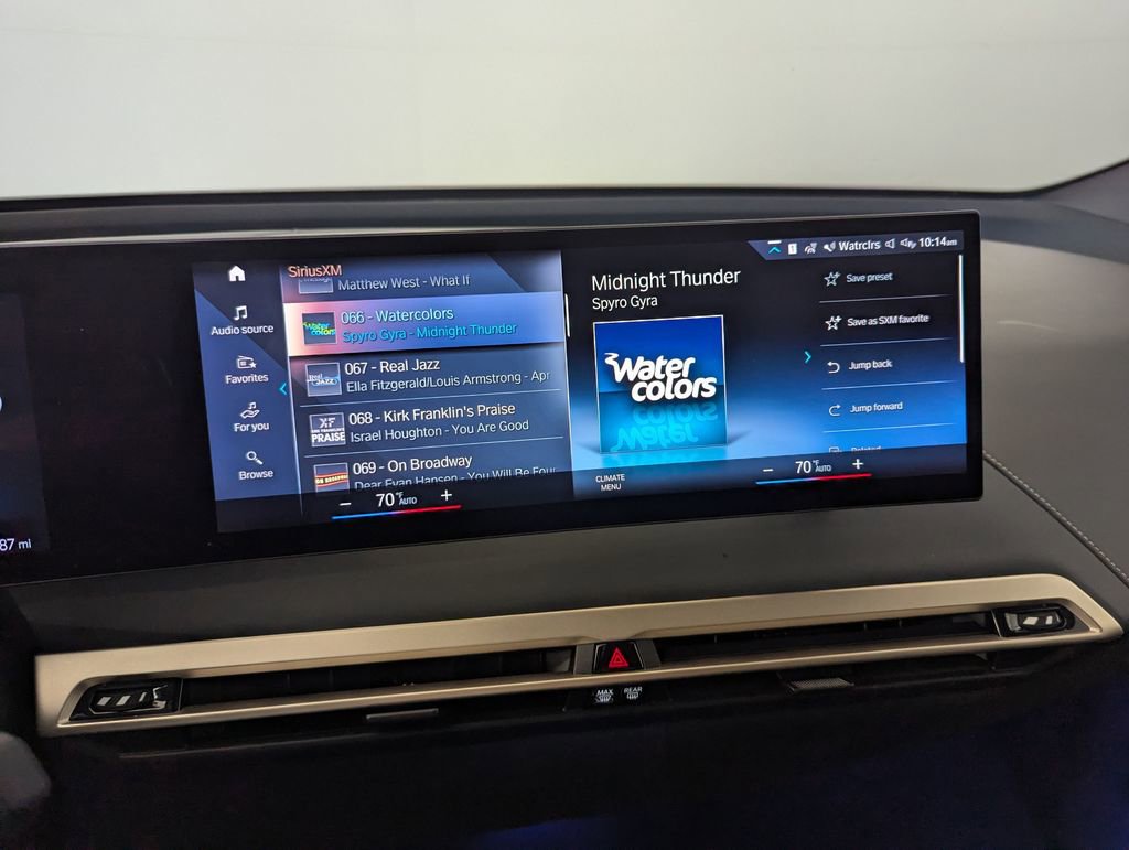 Used 2023 BMW iX xDrive50 w/ Convenience Package image 47