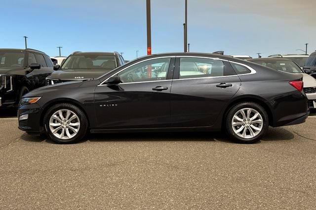 Used 2023 Chevrolet Malibu LT FWD image 9