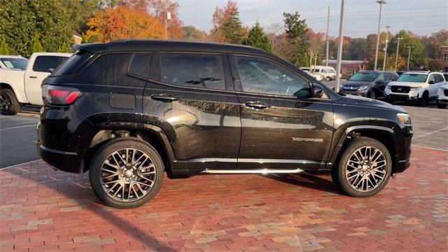 Used 2022 Jeep Compass High Altitude image 2