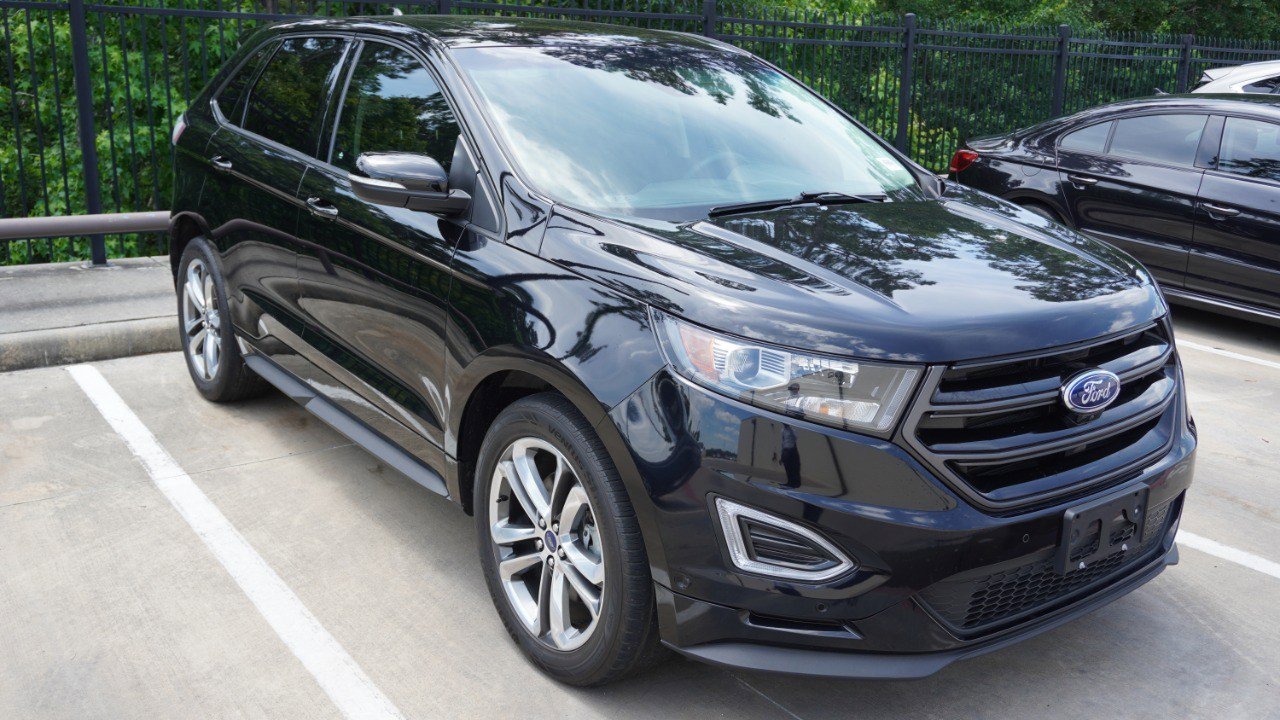 Used 2017 Ford Edge Sport w/ Equipment Group 401A AWD/4WD image 3