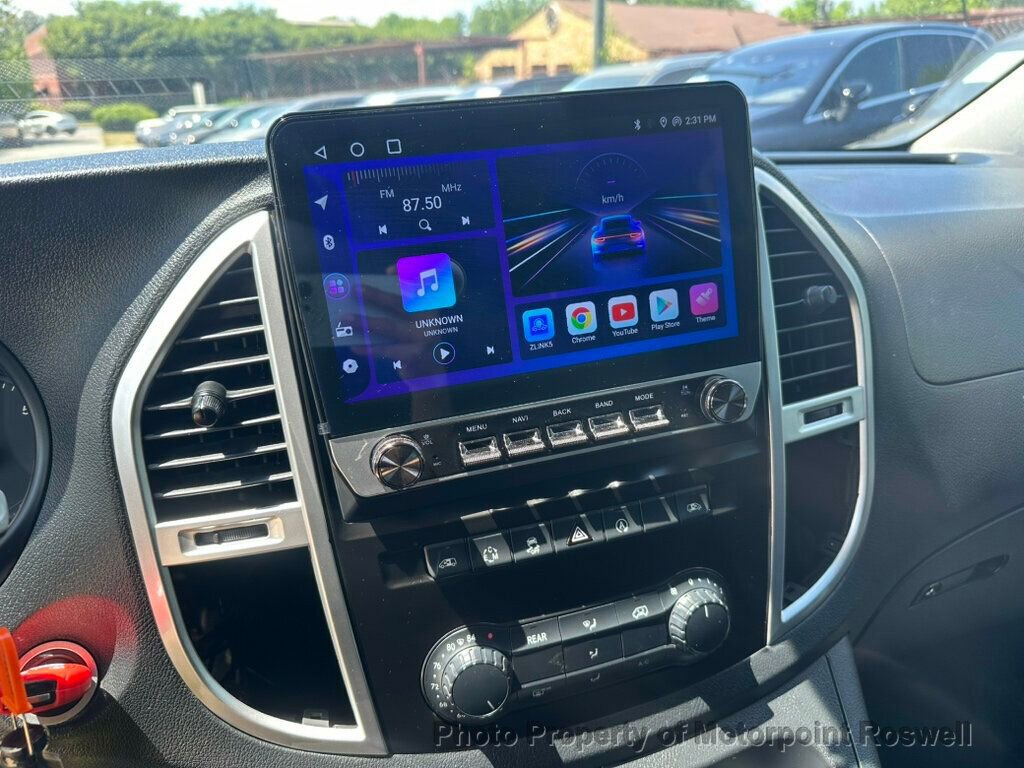 Used 2016 Mercedes-Benz Metris Passenger image 13