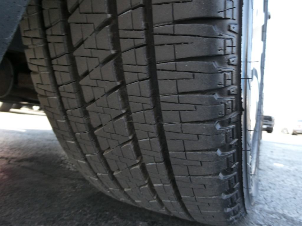 Used 2015 GMC Acadia SLT w/ Premium Edition image 11