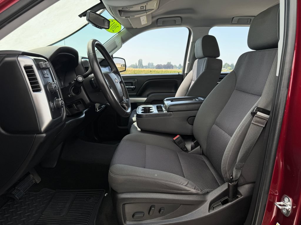 Used 2017 Chevrolet Silverado 1500 LT w/ All Star Edition AWD/4WD image 9