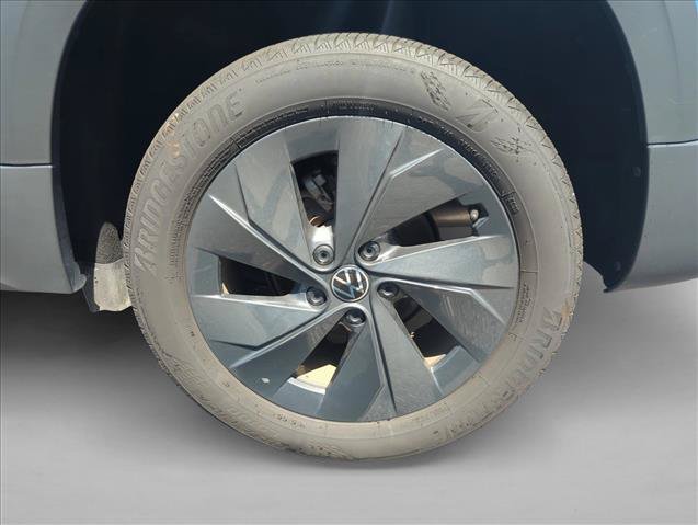 Used 2025 Volkswagen Taos S FWD image 12
