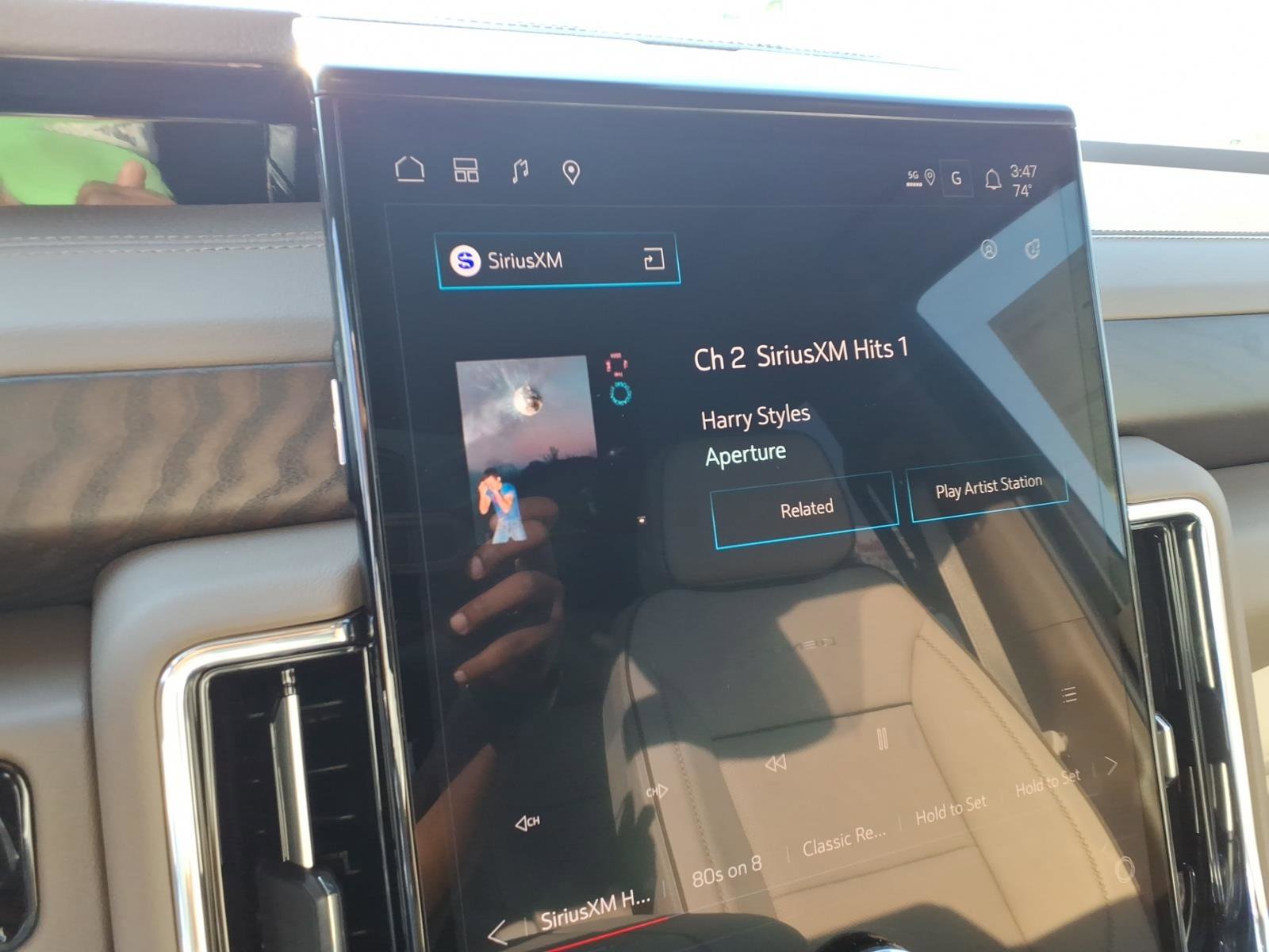 New 2026 GMC Yukon XL Denali w/ Sun & Power Step Package image 14