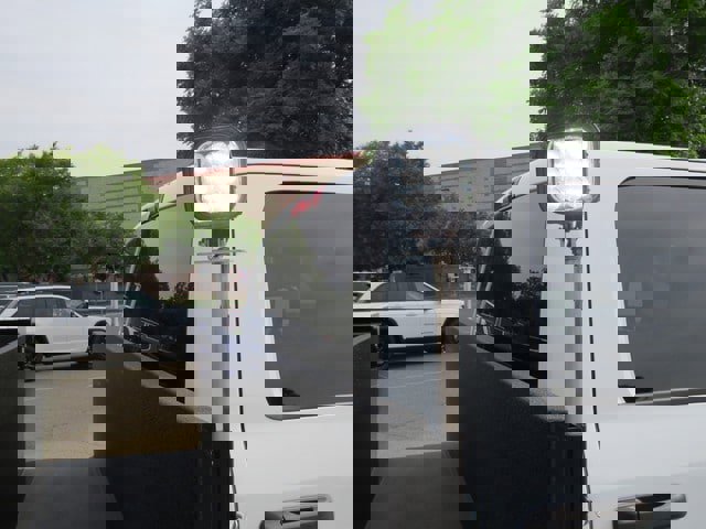 New 2023 RAM 5500 Tradesman w/ Chrome Appearance Group image 32