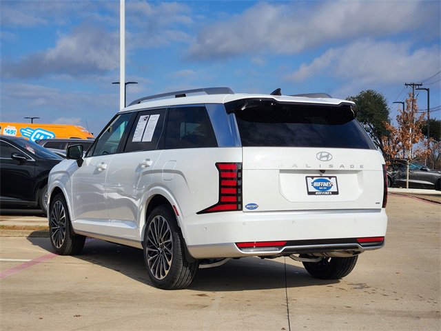 Used 2026 Hyundai Palisade Calligraphy image 4