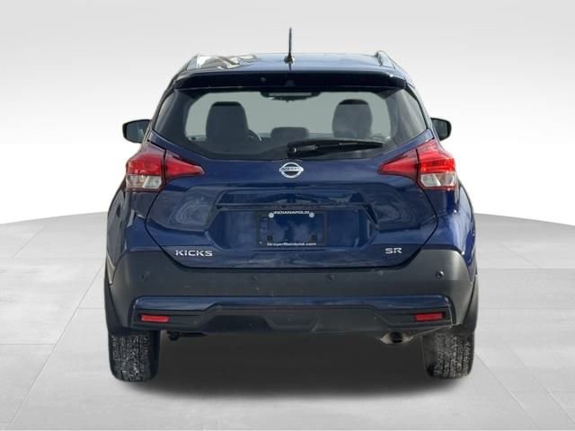 Used 2020 Nissan Kicks SR w/ SR Premium Package image 6