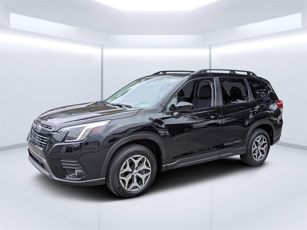 Used 2023 Subaru Forester Premium image 38
