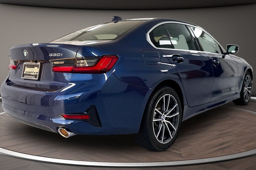 Used 2021 BMW 330i xDrive Sedan w/ Convenience Package AWD/4WD image 7