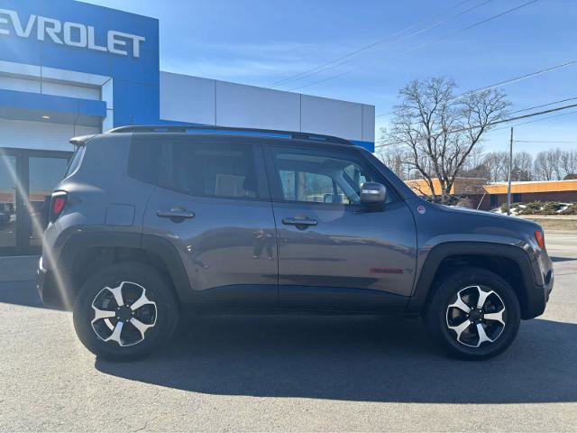 Used 2020 Jeep Renegade Trailhawk w/ Cold Weather Group image 12