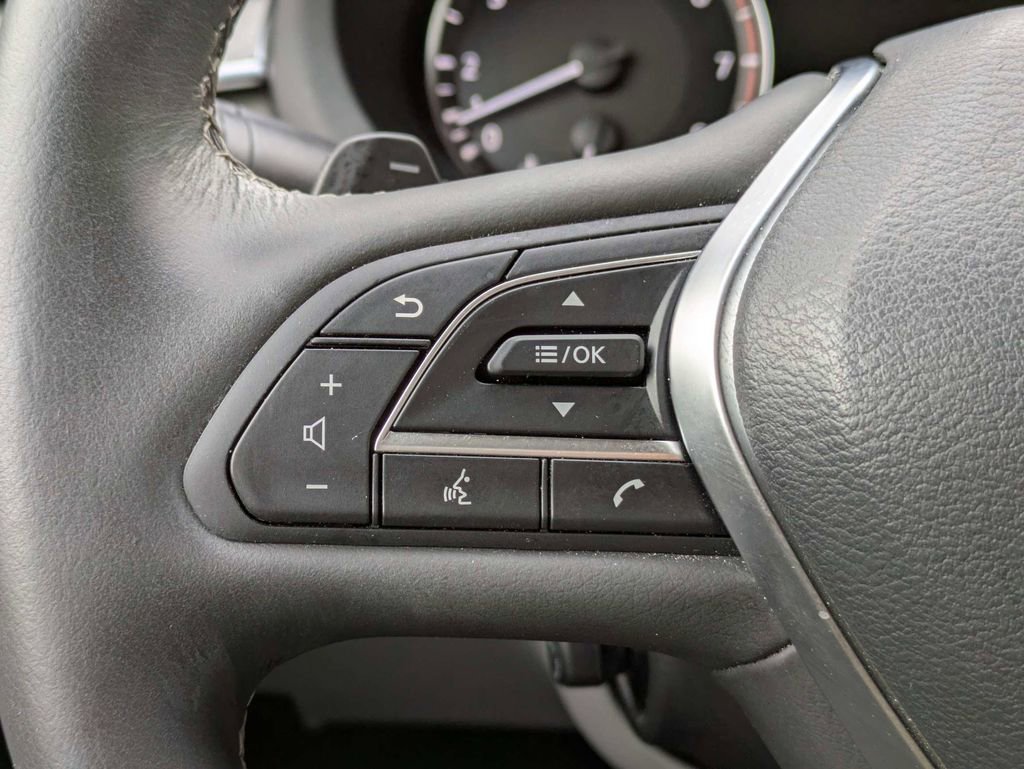 Used 2023 INFINITI QX50 Sensory image 33