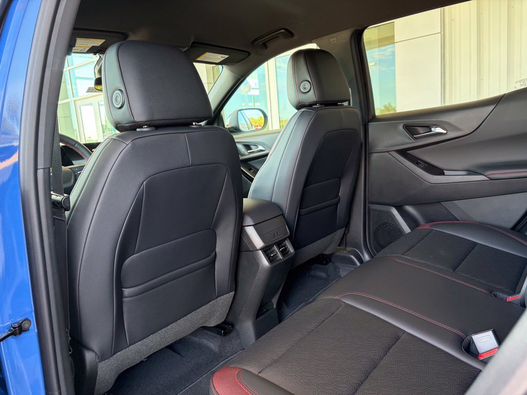 New 2027 Chevrolet Equinox RS AWD/4WD image 18