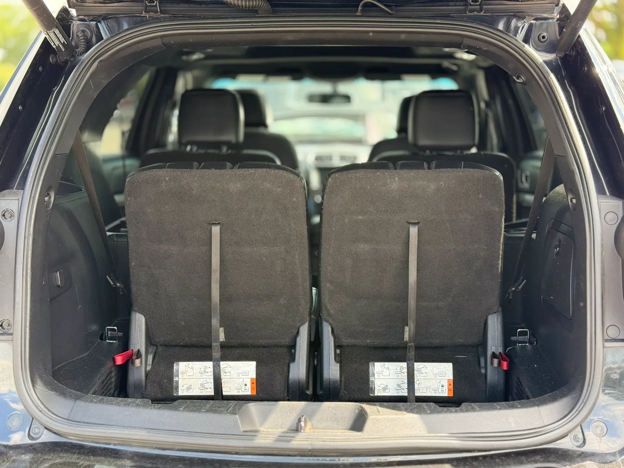 Used 2016 Ford Explorer XLT w/ Equipment Group 202A FWD image 30