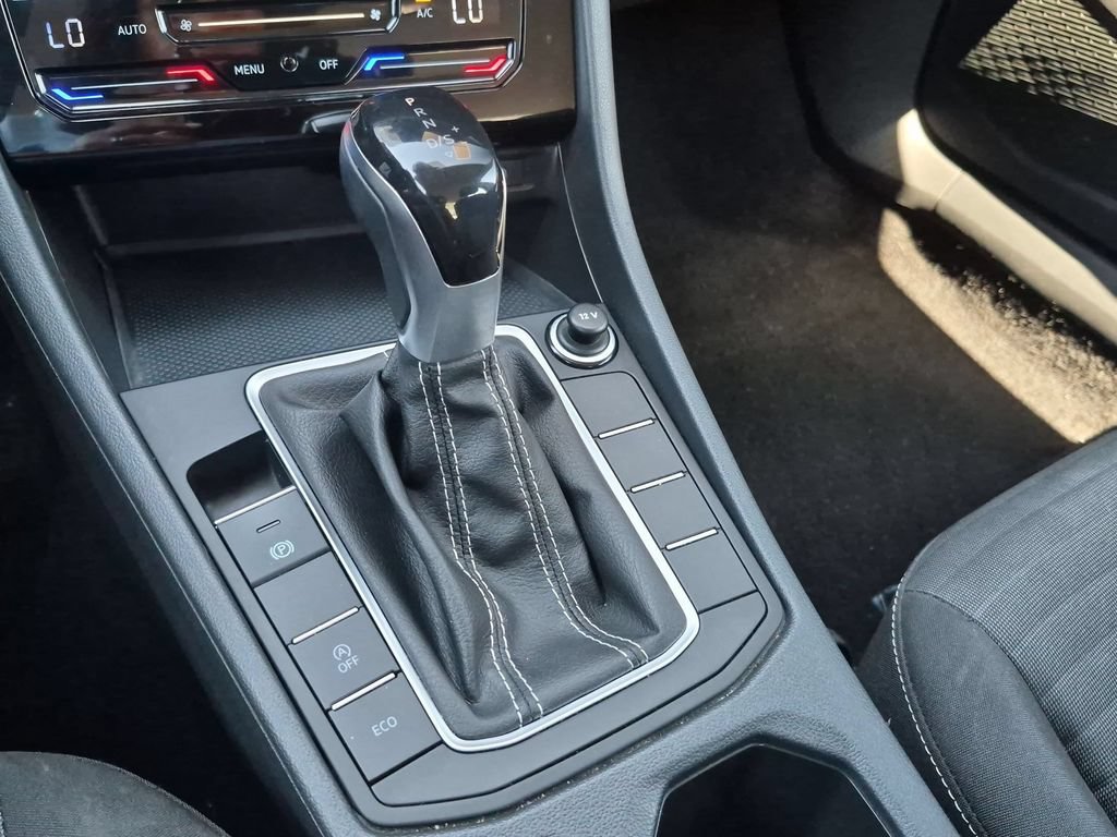 Used 2025 Volkswagen Jetta S FWD image 19