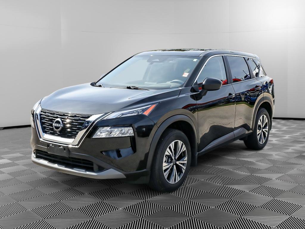 Used 2023 Nissan Rogue SV image 3