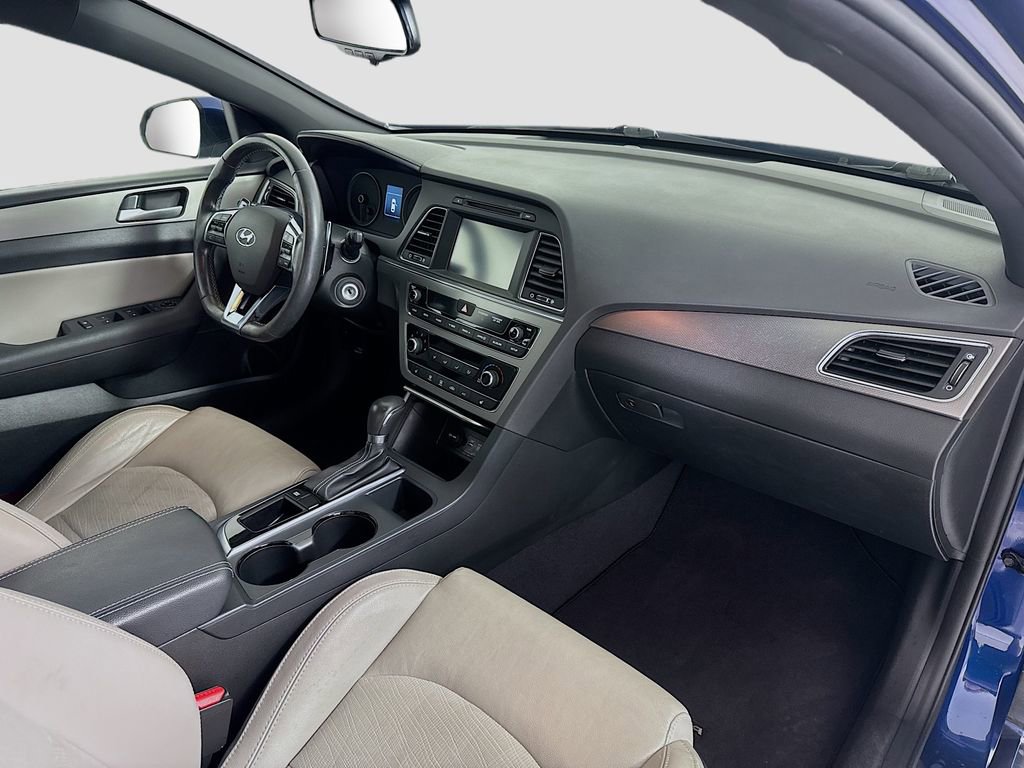 Used 2017 Hyundai Sonata Sport 2.0T FWD image 27