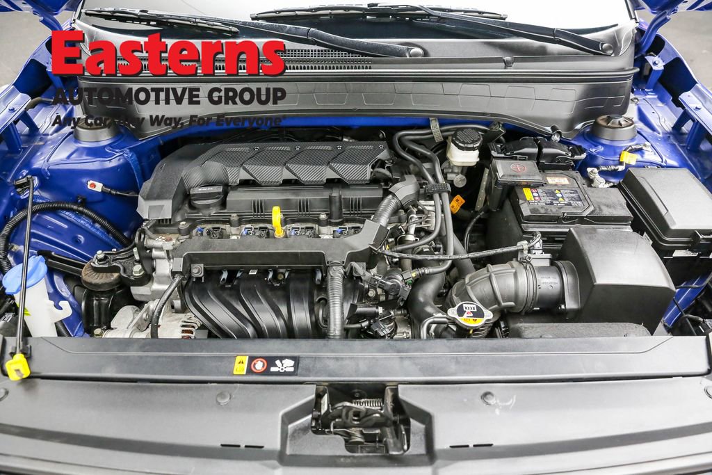 Used 2023 Hyundai Venue SEL image 7