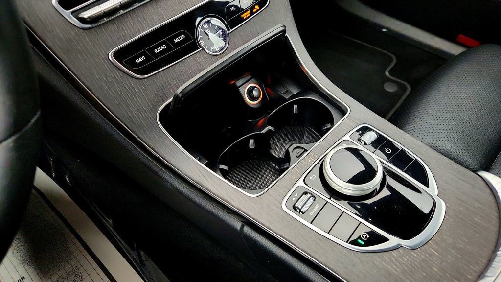 Used 2019 Mercedes-Benz C 300 4MATIC Sedan image 16