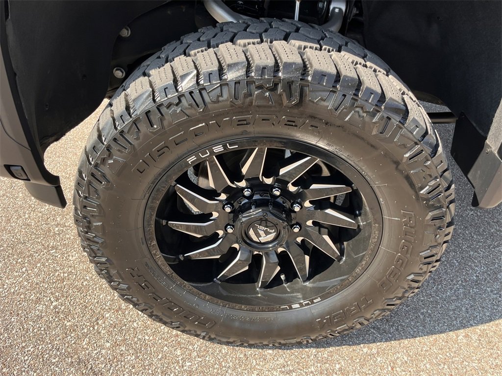 Used 2024 GMC Sierra 3500 Denali Ultimate image 19