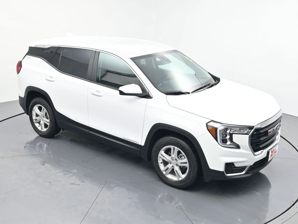 Certified 2024 GMC Terrain SLE image 24