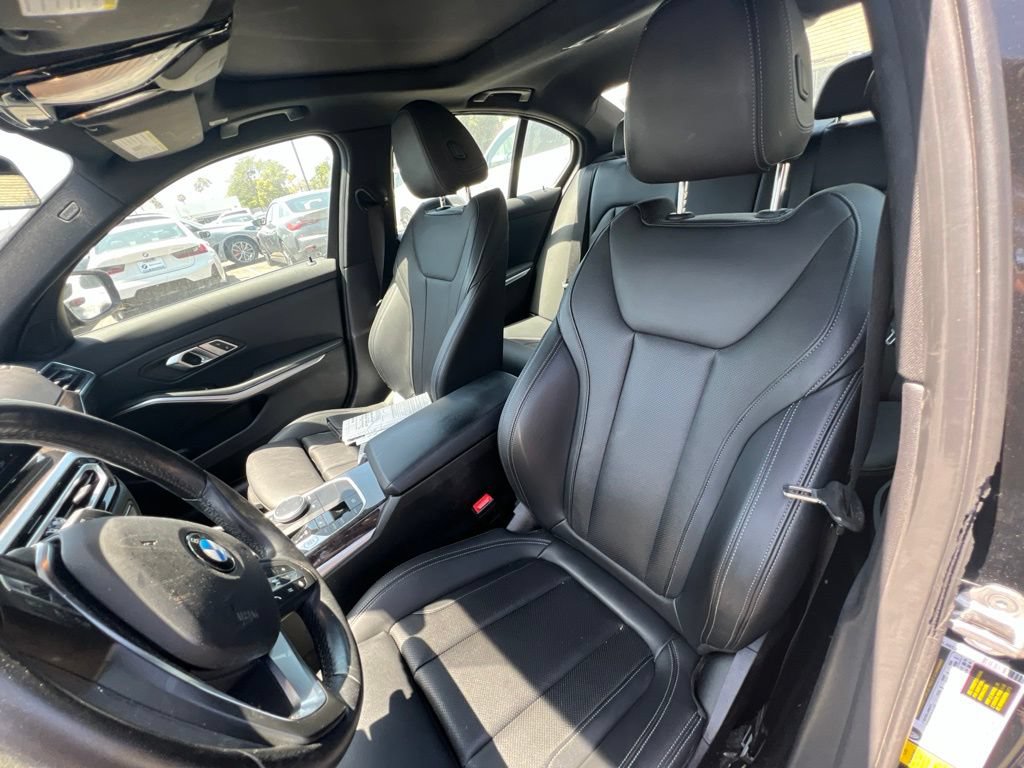 Used 2023 BMW 330i Sedan RWD image 10