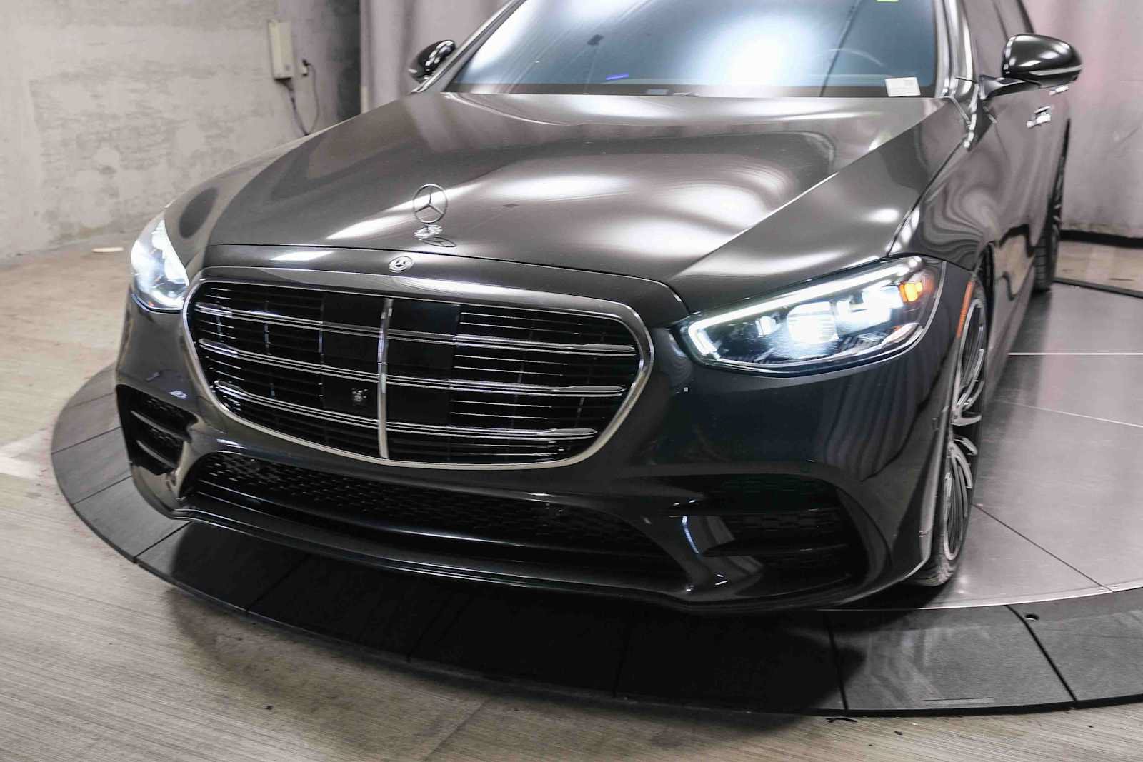 Certified 2022 Mercedes-Benz S 500 4MATIC image 11