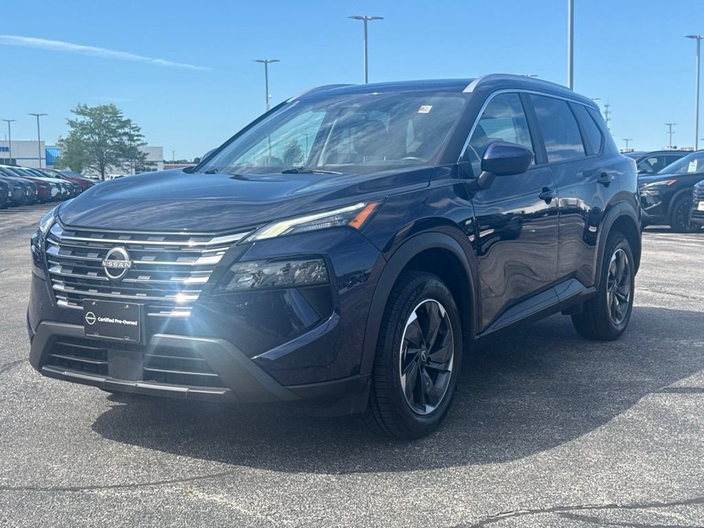 Certified 2025 Nissan Rogue SV w/ SV Premium Package AWD/4WD image 2