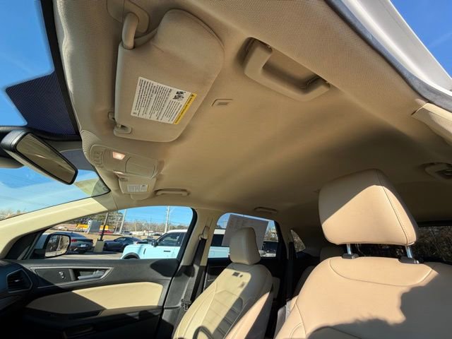 Certified 2022 Ford Edge SEL image 24