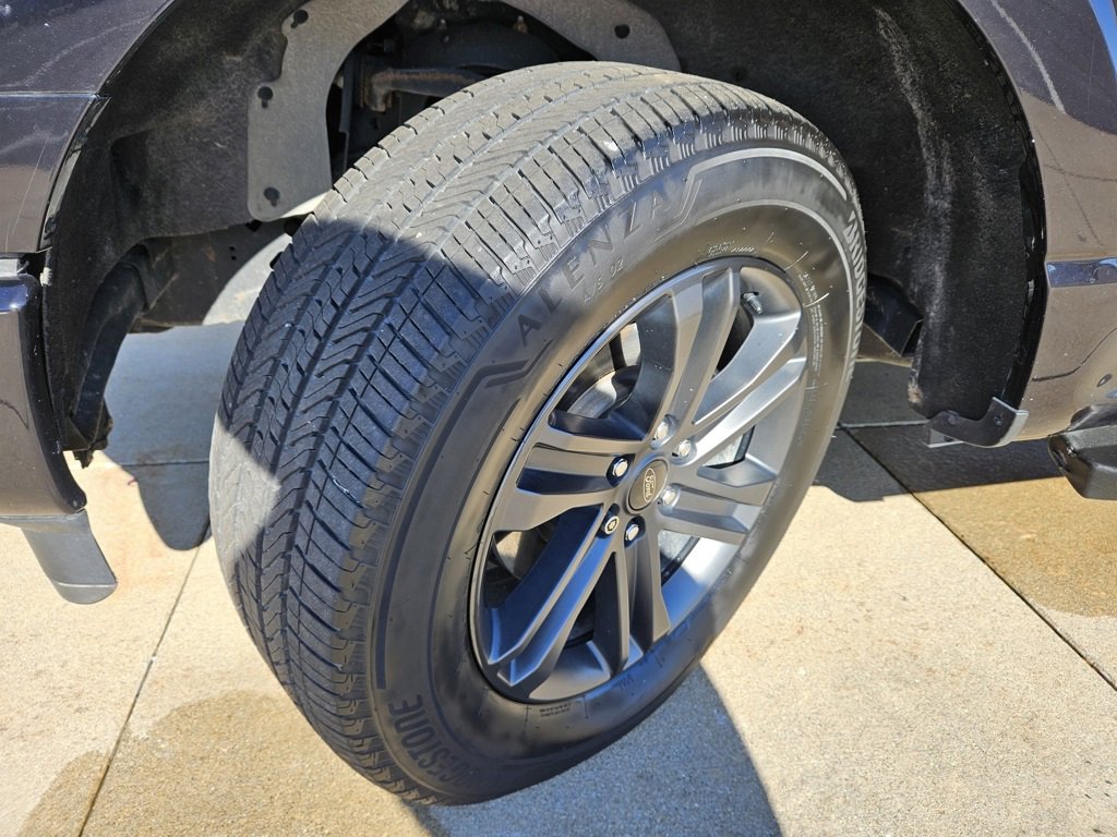 Used 2021 Ford F150 Lariat image 11