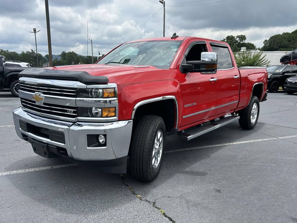 Used 2015 Chevrolet Silverado 2500 LTZ w/ Duramax Plus Package RWD image 7