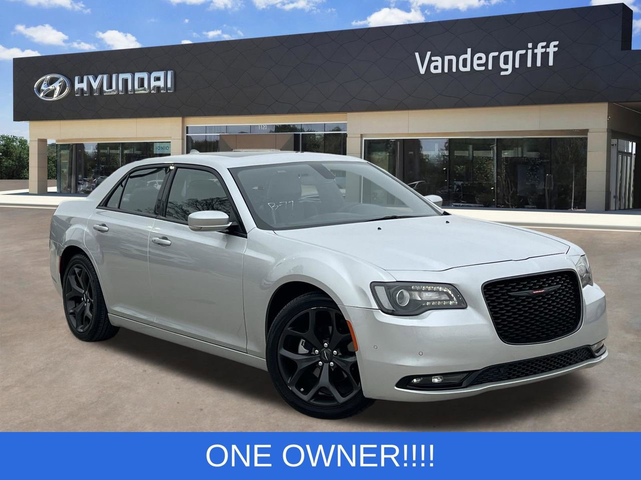Used 2023 Chrysler 300 S