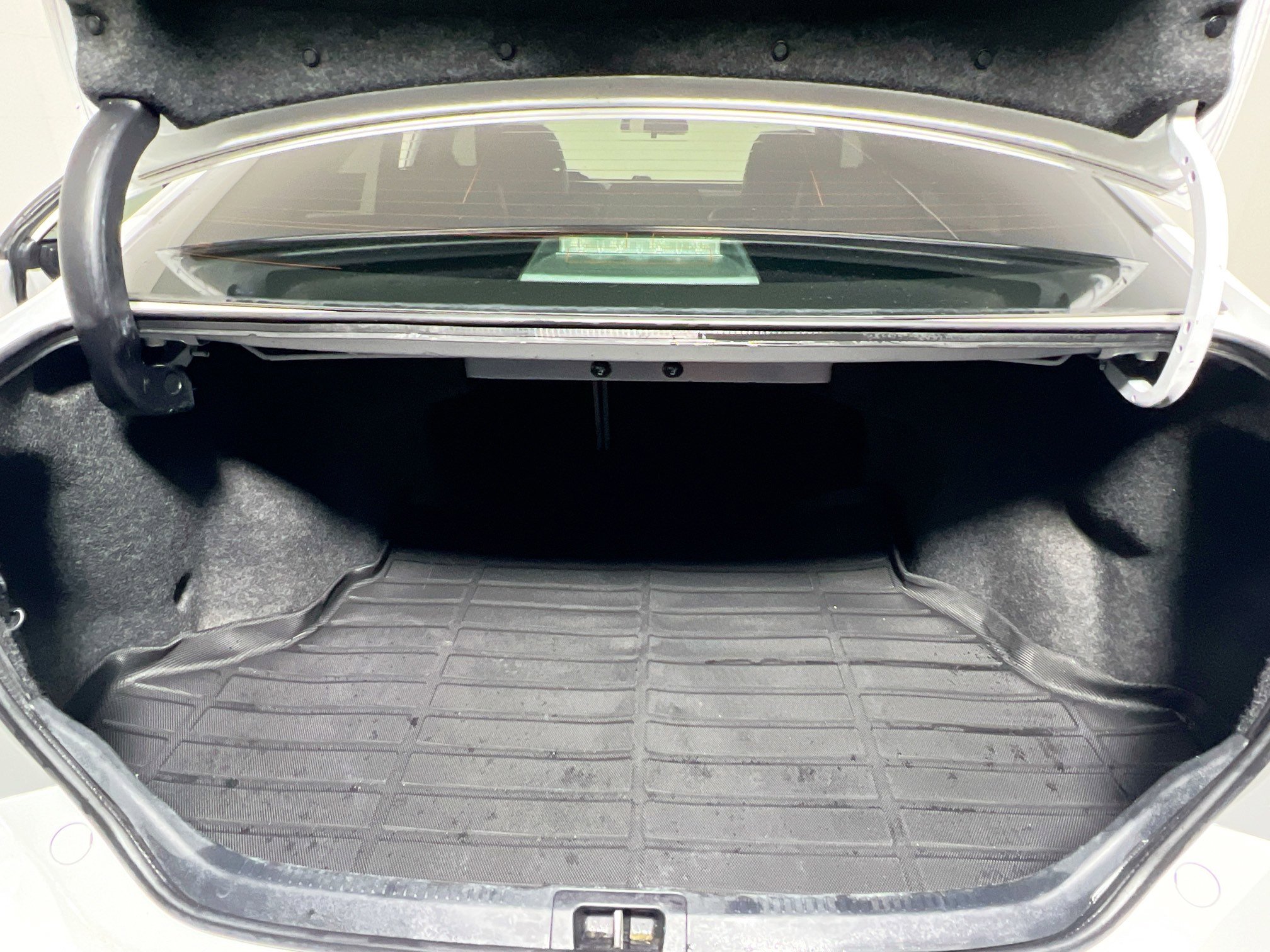 Used 2016 Toyota Camry SE image 30