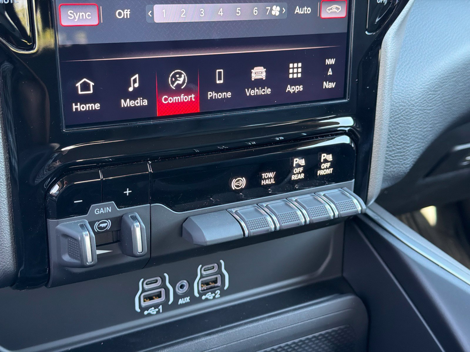New 2027 RAM 3500 Lone Star AWD/4WD image 25