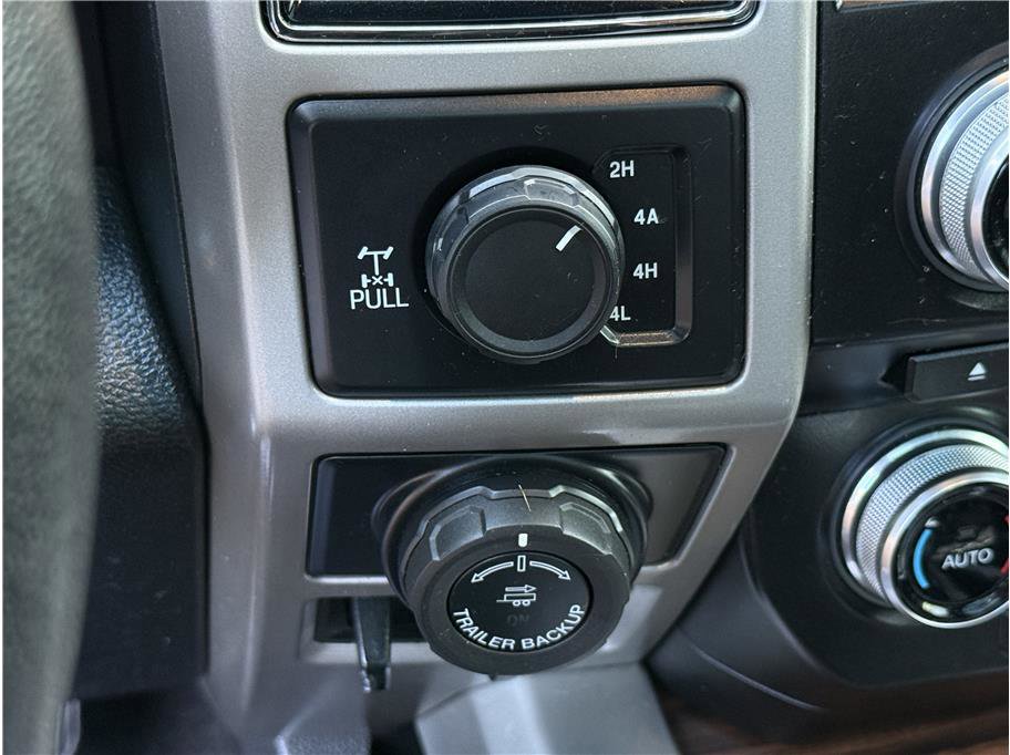 Used 2017 Ford F150 Lariat w/ Equipment Group 502A Luxury image 22