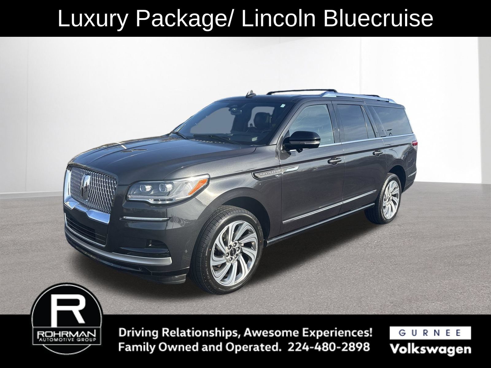Used 2023 Lincoln Navigator L Reserve AWD/4WD image 1