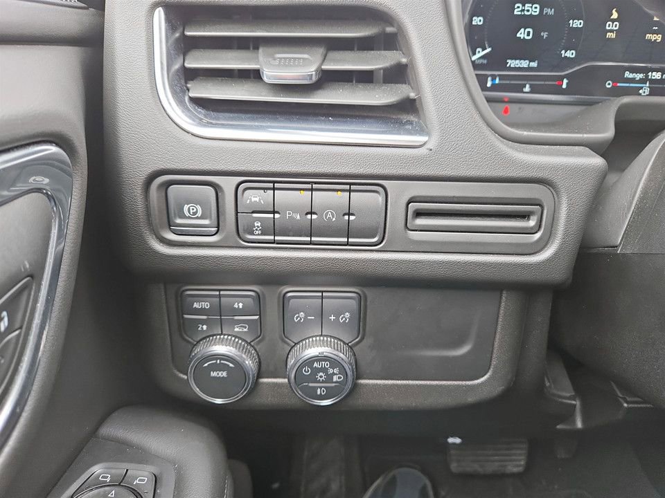 Used 2024 GMC Yukon SLE image 19