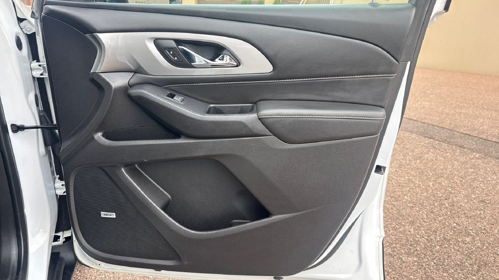 Used 2019 Chevrolet Traverse RS AWD/4WD image 28