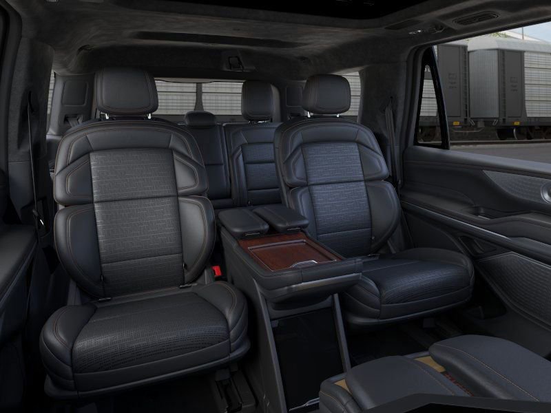 New 2026 Lincoln Navigator Black Label image 11