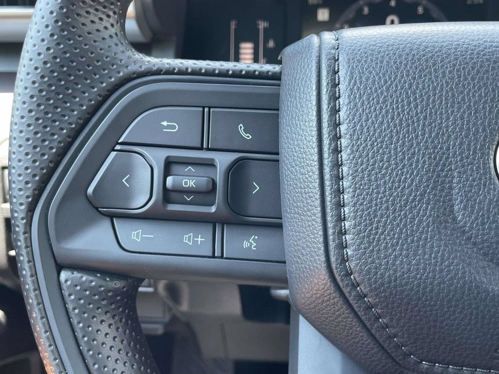 New 2026 Toyota Tacoma SR5 AWD/4WD image 32