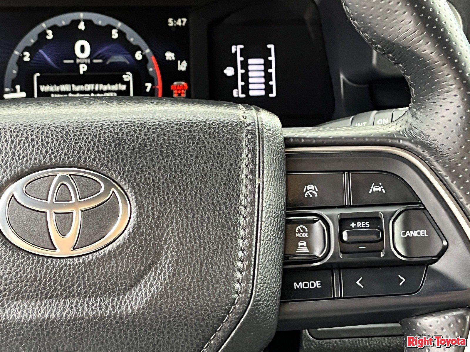 Certified 2025 Toyota 4Runner SR5 AWD/4WD image 24