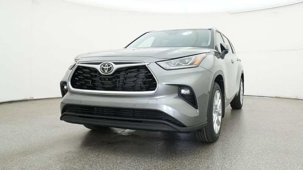New 2026 Toyota Highlander Limited image 19