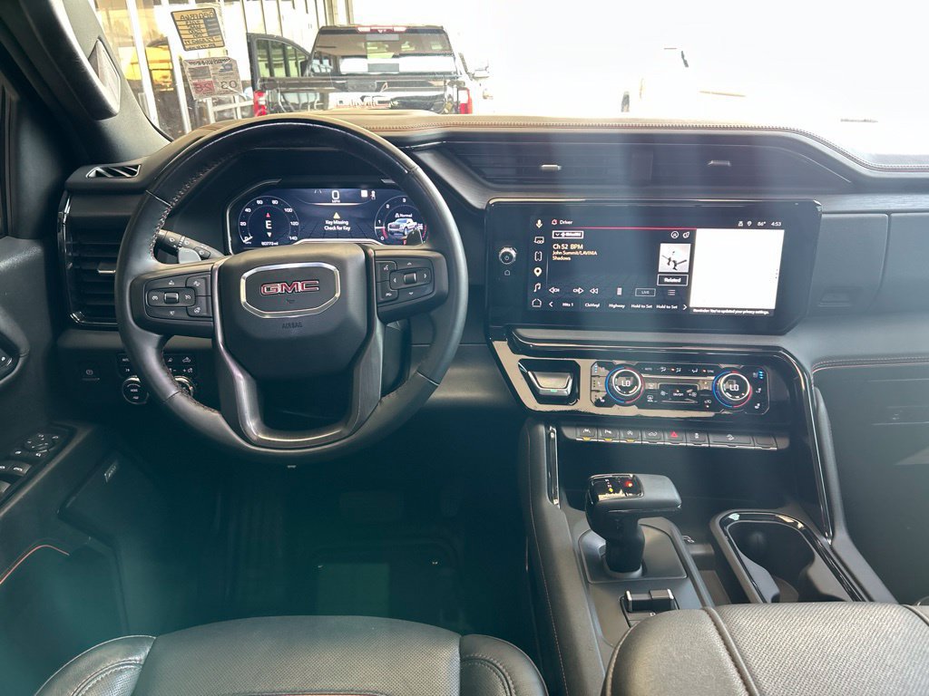 Used 2023 GMC Sierra 1500 AT4 w/ AT4 Preferred Package AWD/4WD image 16