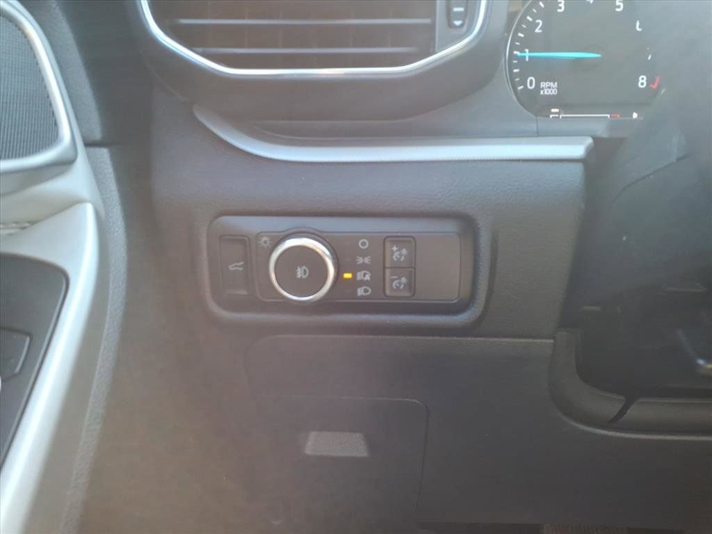 Certified 2024 Ford Explorer XLT w/ Equipment Group 202A AWD/4WD image 17